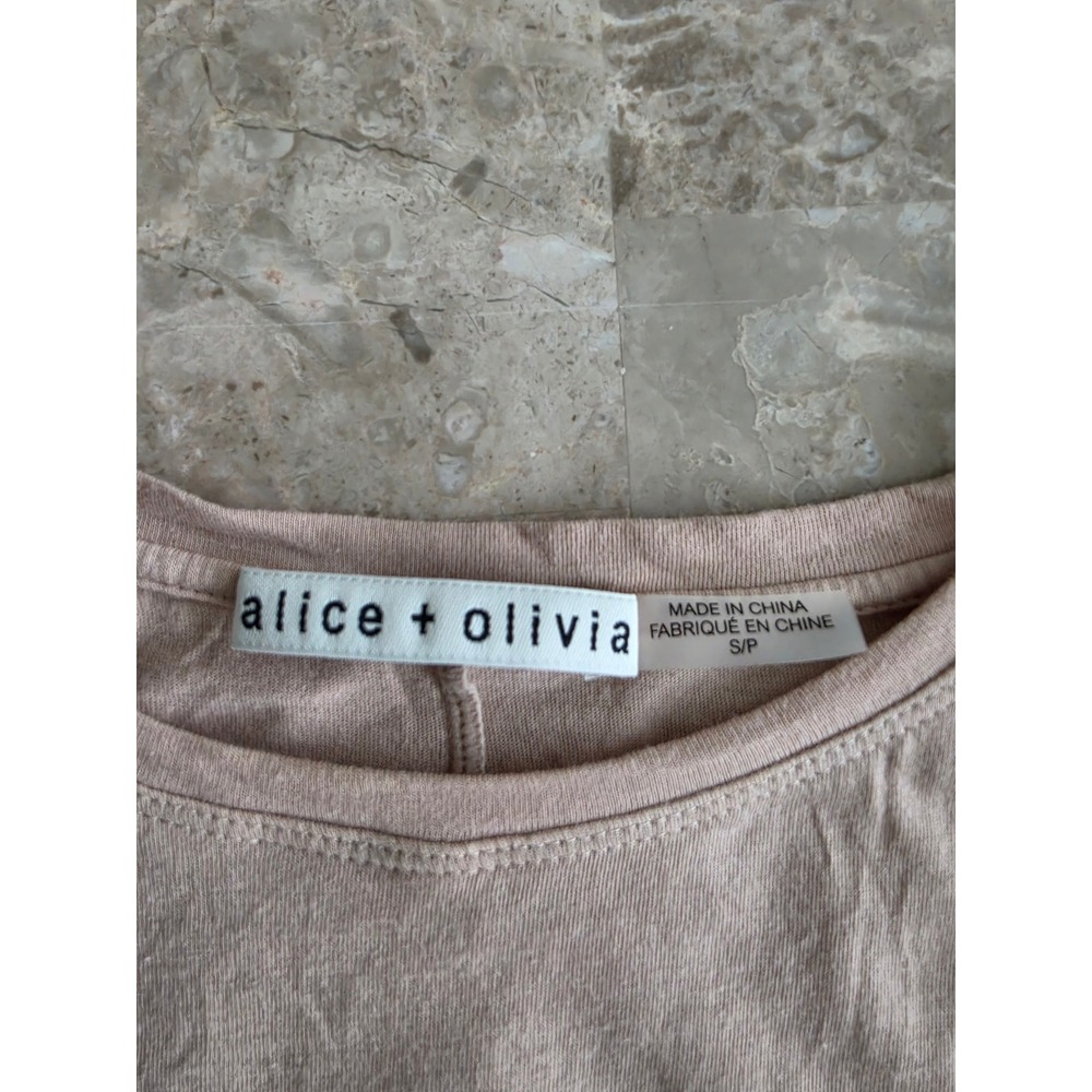 Alice + Olivia Pink Silk Lace Puff Sleeve Top Crew Neck Womens Small - Picture 2 of 15